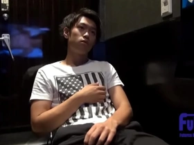 Gay sex video with an amateur performer who looks like Johnnys type.
