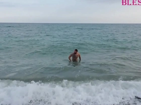 Magic Javi’s smooth and sexy gay scene on the beach