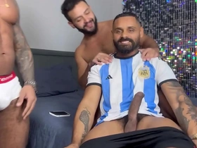 Big dick gay gets his ass gaped open by a big cock