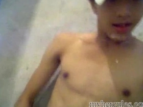 Gay cam boy masturbates and cum on his face.