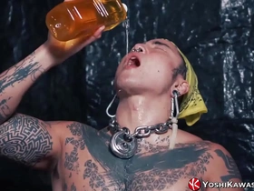 Yoshi Kawasakis pissing solo in a gay fetish video